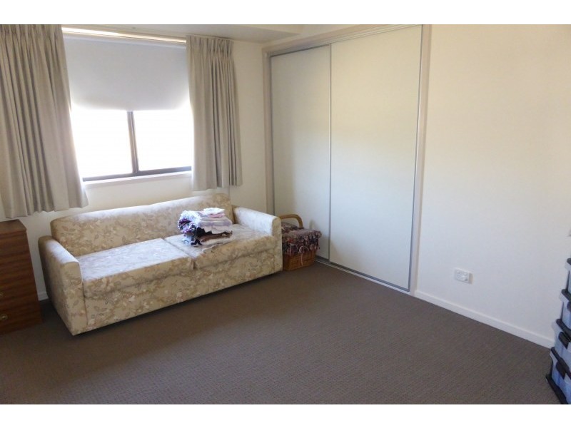 15 Daisy Place, Fairy Hill NSW 2470