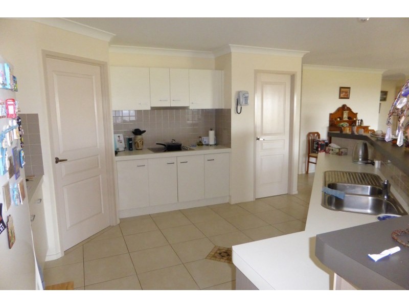 15 Daisy Place, Fairy Hill NSW 2470