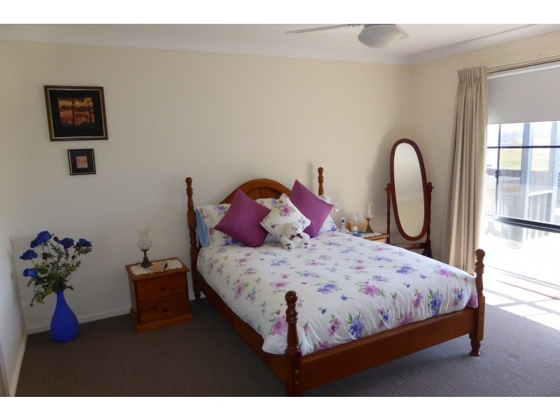 15 Daisy Place, Fairy Hill NSW 2470