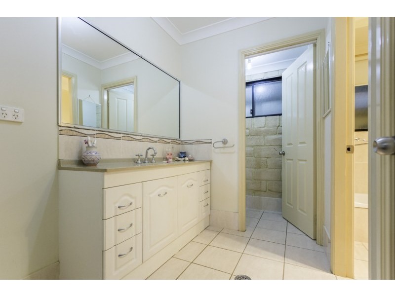 19 Tullarook Grove, Spring Grove NSW 2470