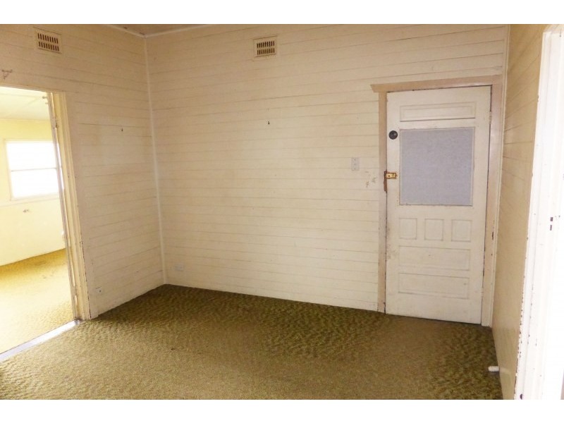 84 North Street, Casino NSW 2470