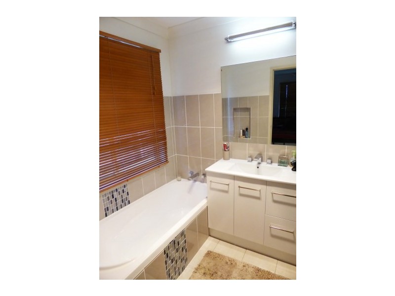 3 Little Barker Street, Casino NSW 2470