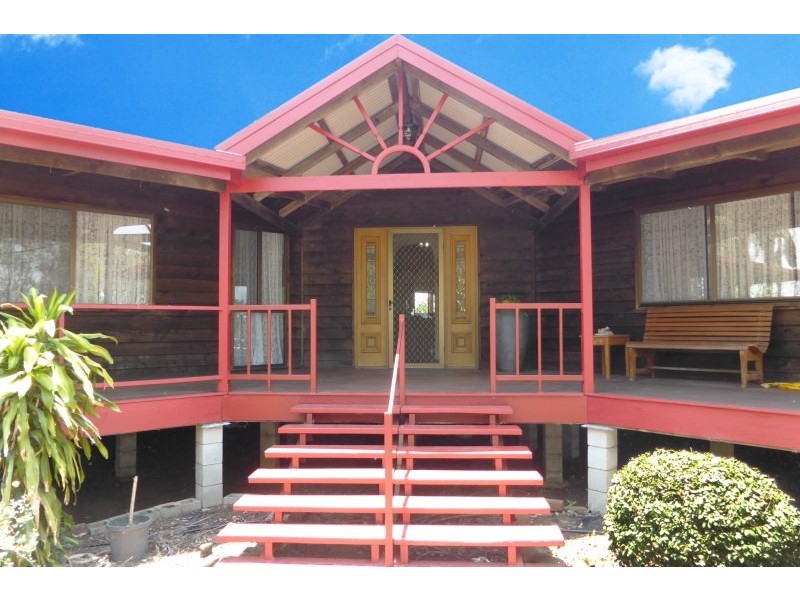 6 Lennox Street, Casino NSW 2470