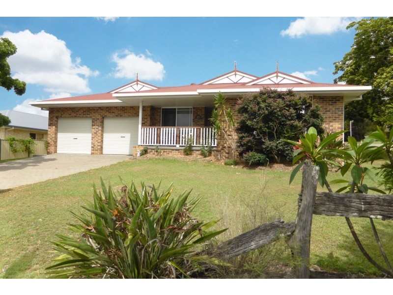 17 Lakeside Drive, Casino NSW 2470