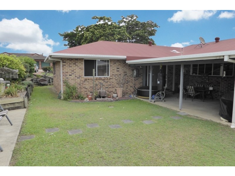 17 Lakeside Drive, Casino NSW 2470