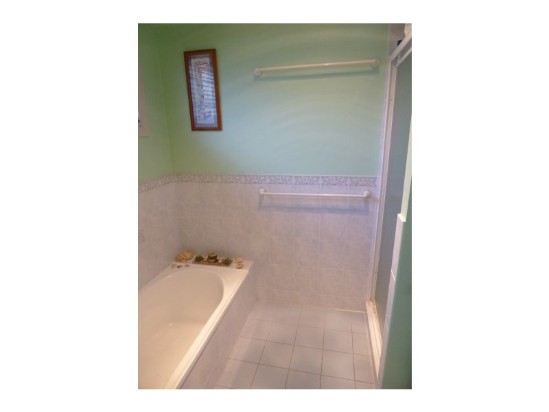 17 Lakeside Drive, Casino NSW 2470