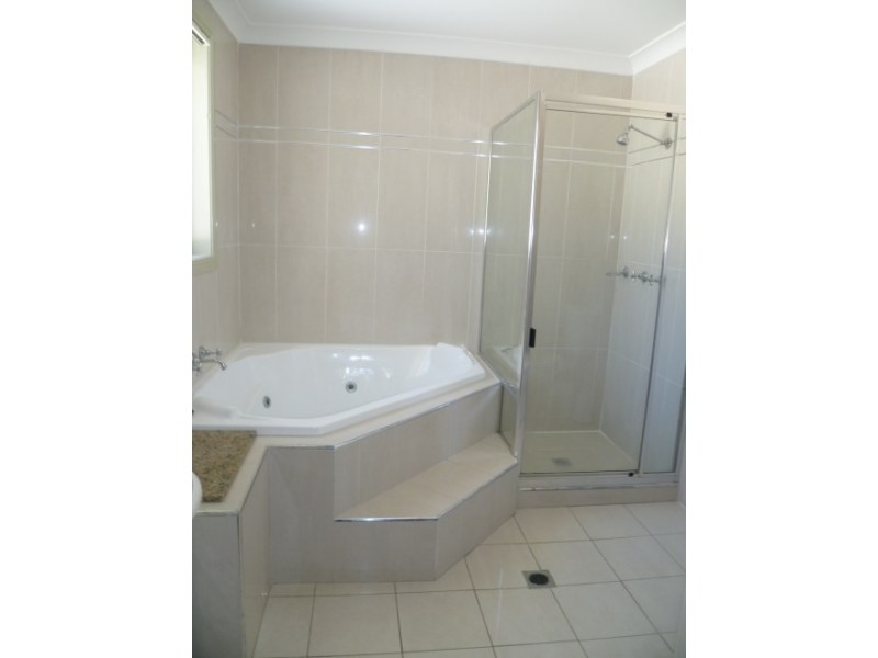 7 Sandra Avenue, Panania NSW 2213