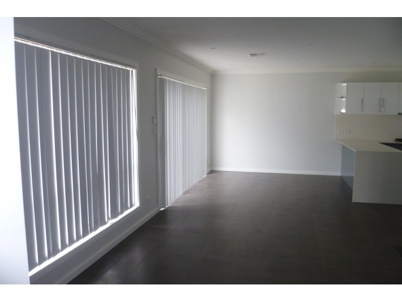 61 Lambeth Street, Panania NSW 2213