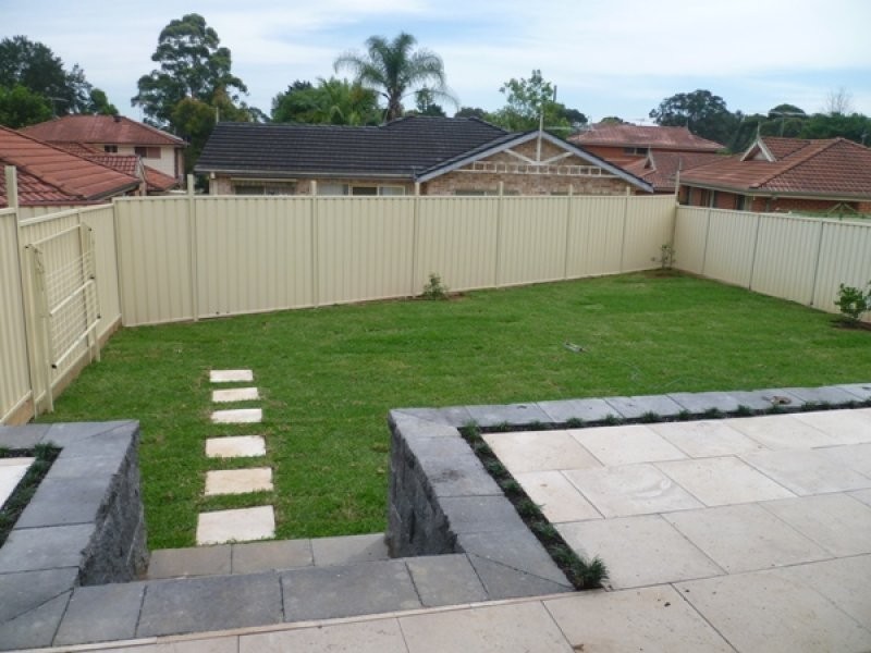 34 Cook Crescent, East Hills NSW 2213