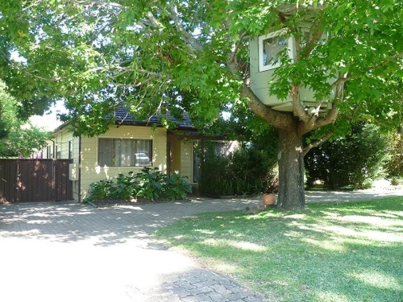 42 Milford Avenue, Panania NSW 2213