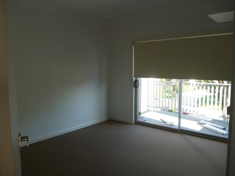 12 Blanc Avenue, East Hills NSW 2213