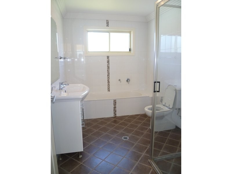 1B Homelea Avenue, Panania NSW 2213