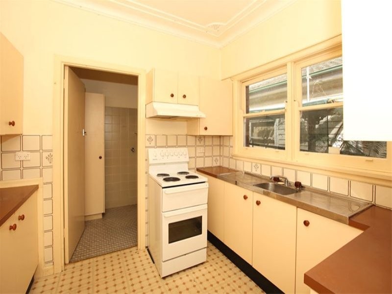 35 Picnic Point Road, Panania NSW 2213
