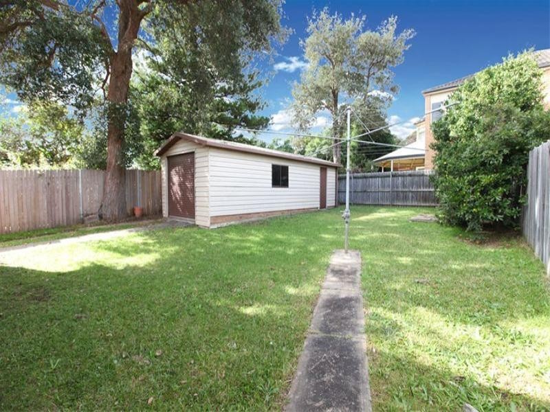 35 Picnic Point Road, Panania NSW 2213