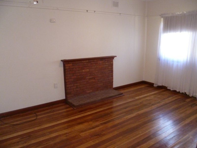 100 Sherwood Street, Revesby NSW 2212
