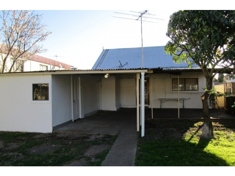 1 Rodgers Avenue, Panania NSW 2213