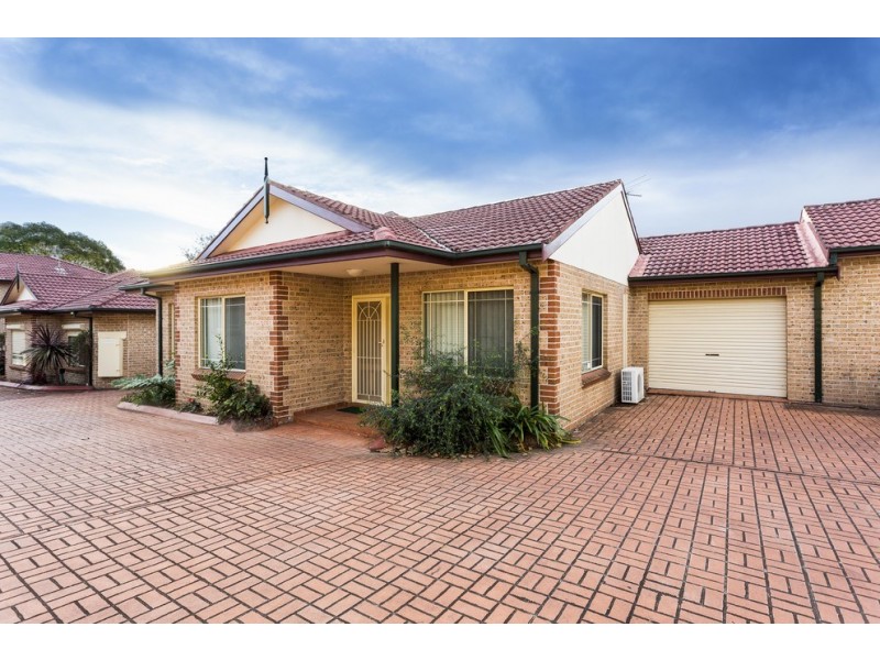 3/65 Lucas Road, East Hills NSW 2213