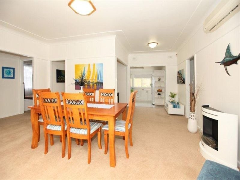 25 Drake Street, Panania NSW 2213