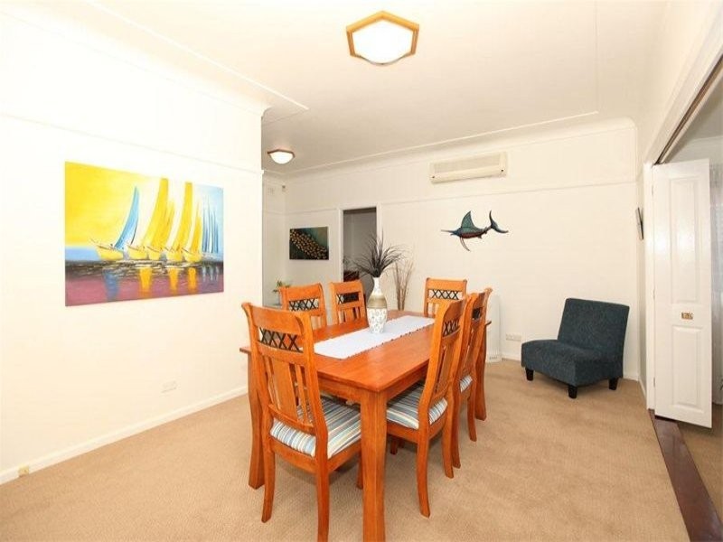 25 Drake Street, Panania NSW 2213