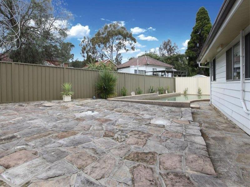 25 Drake Street, Panania NSW 2213