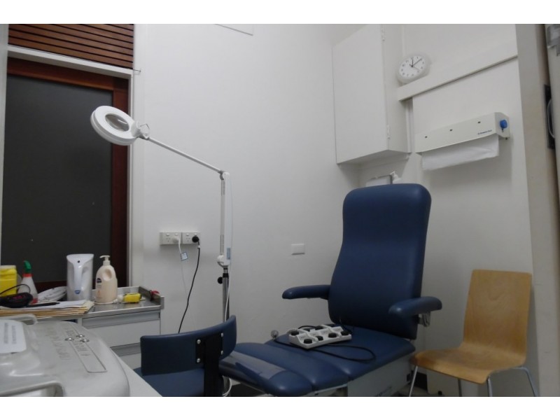 2/14 Marco Avenue, Revesby NSW 2212