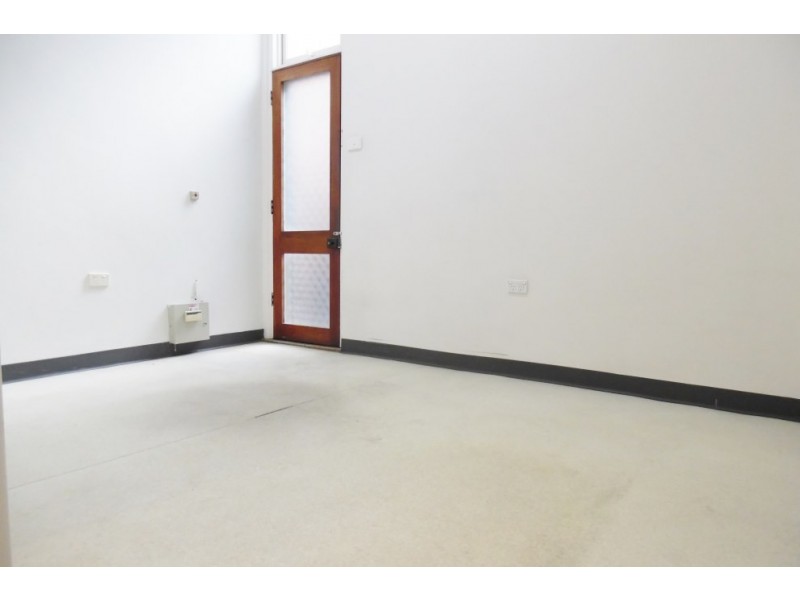 2/14 Marco Avenue, Revesby NSW 2212