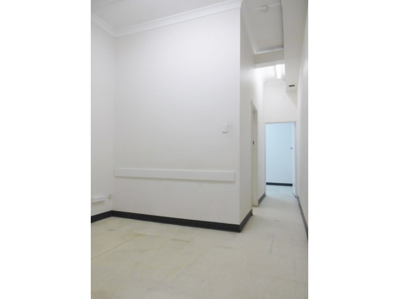 2/14 Marco Avenue, Revesby NSW 2212