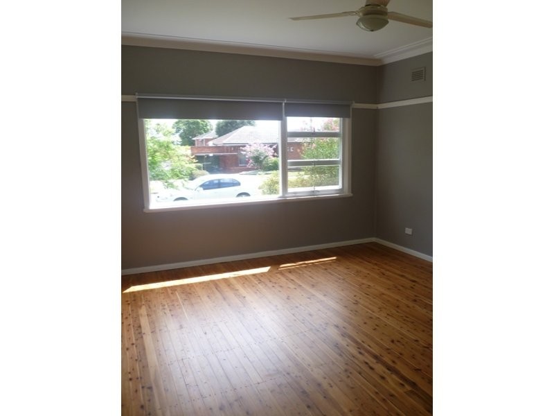 33 Brighton Avenue, Panania NSW 2213