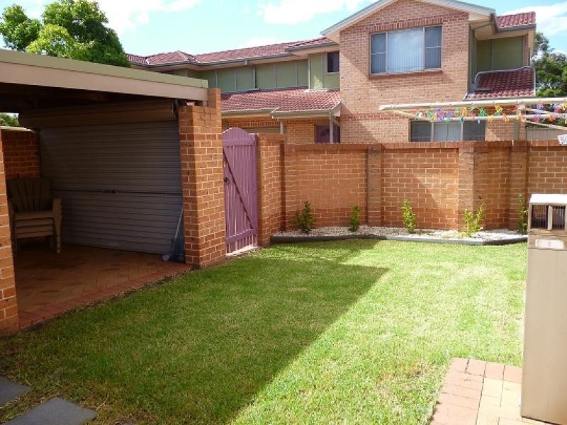 1/44 Whittle Avenue, Milperra NSW 2214