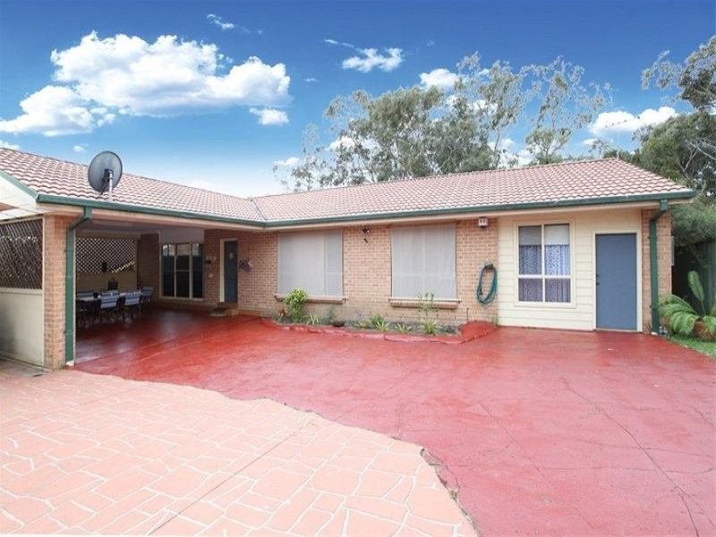 829D Henry Lawson Drive, Picnic Point NSW 2213