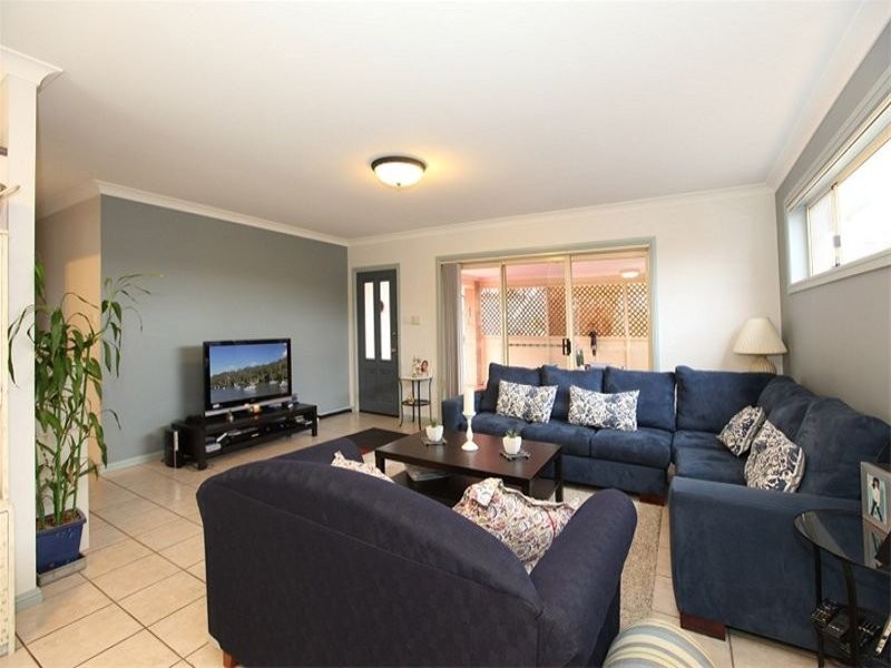 829D Henry Lawson Drive, Picnic Point NSW 2213