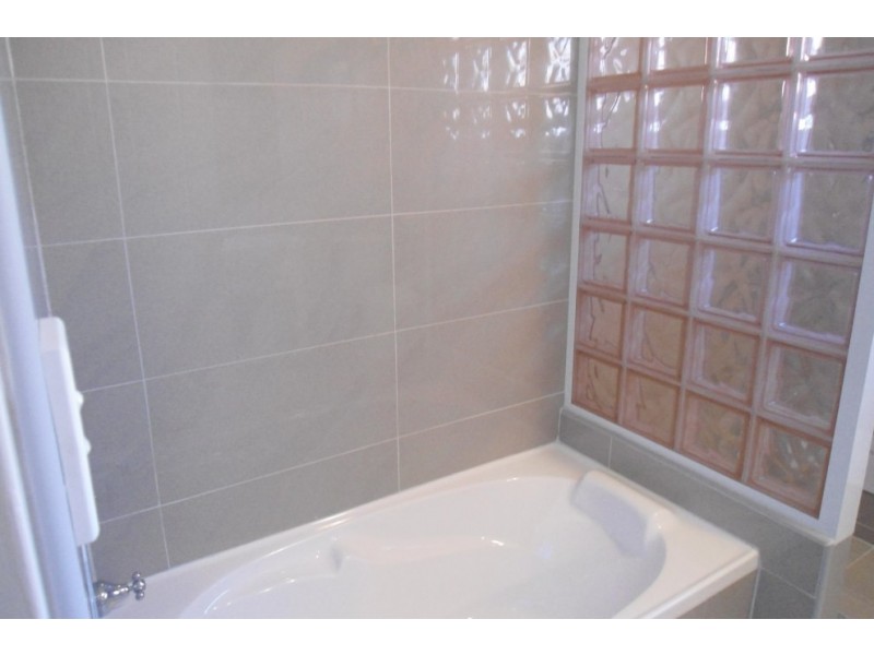 8/135 Lambeth Street, Panania NSW 2213