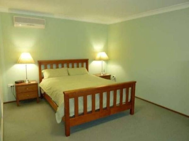 1 Peeler Place, Milperra NSW 2214