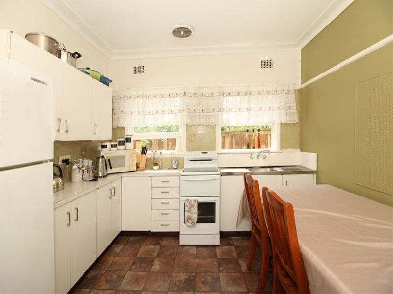 400 Henry Lawson Drive, Milperra NSW 2214