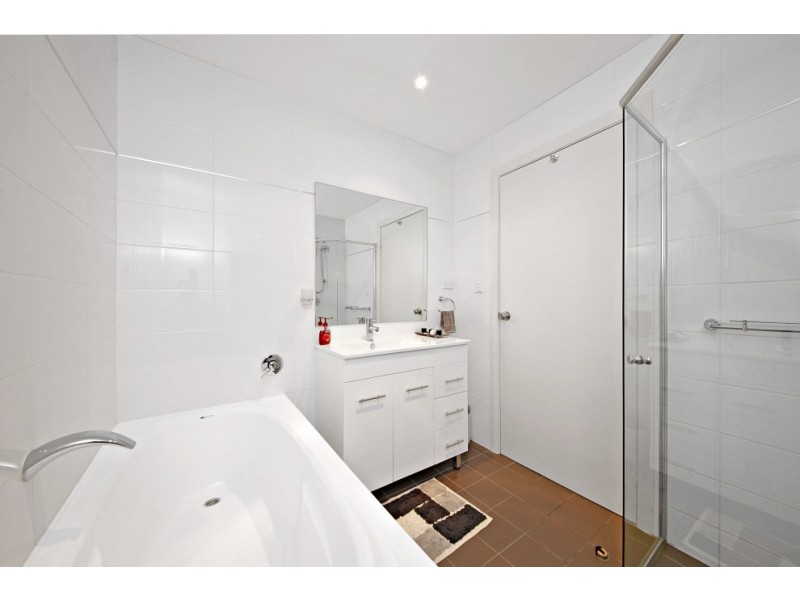 2A Wyatt Avenue, Padstow NSW 2211