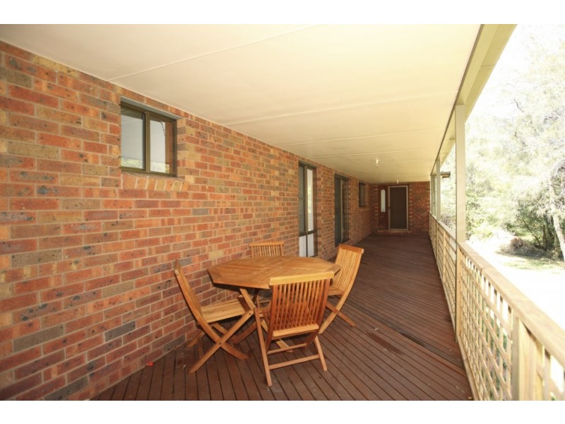 764A Henry Lawson Drive, Picnic Point NSW 2213