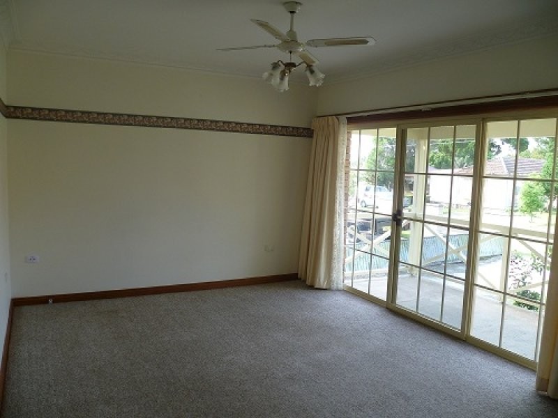 12 Worsley Street, East Hills NSW 2213