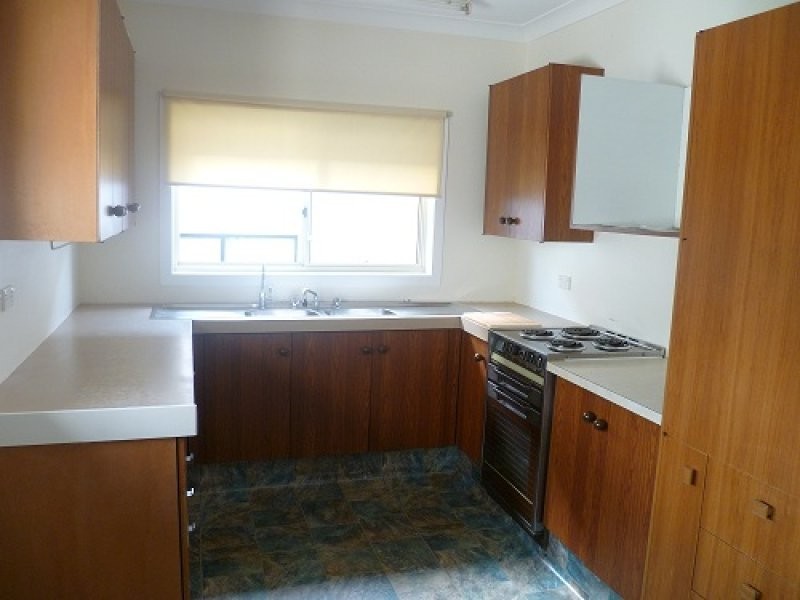 12 Worsley Street, East Hills NSW 2213