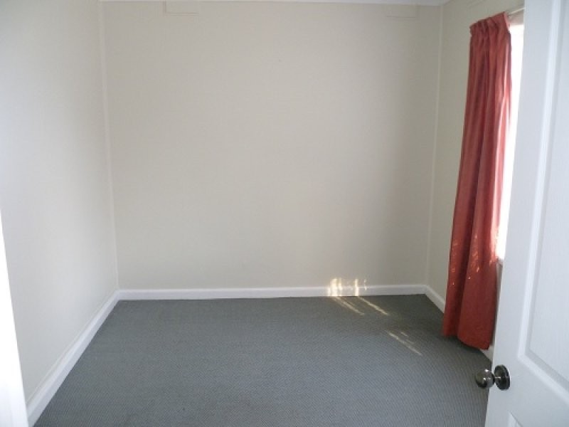 12 Worsley Street, East Hills NSW 2213