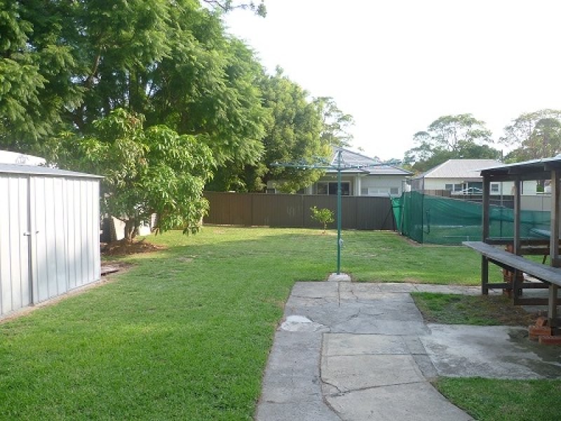 12 Worsley Street, East Hills NSW 2213