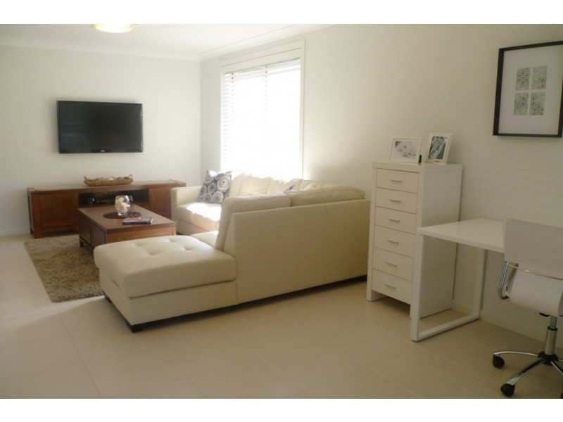 5 Sandra Avenue, Panania NSW 2213