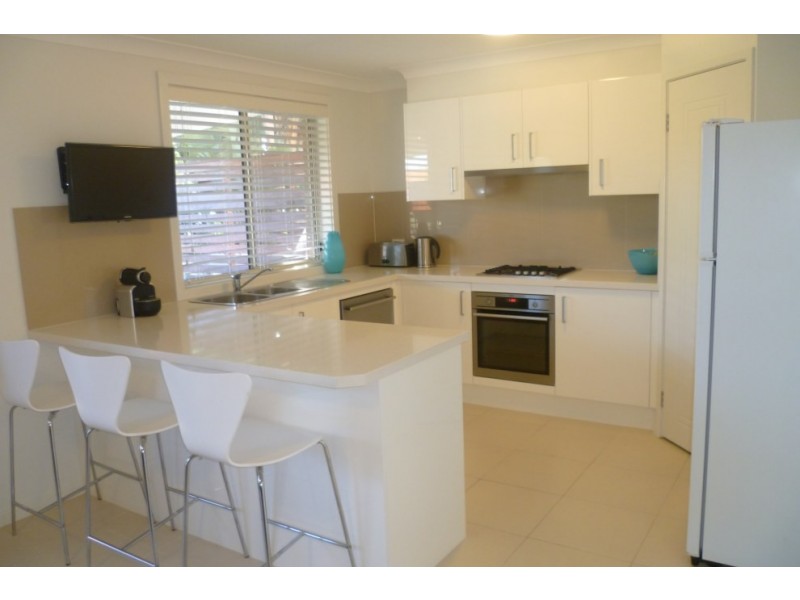 5 Sandra Avenue, Panania NSW 2213