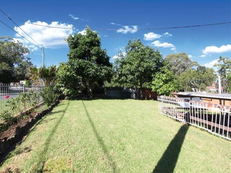 30 Richard Street, Panania NSW 2213