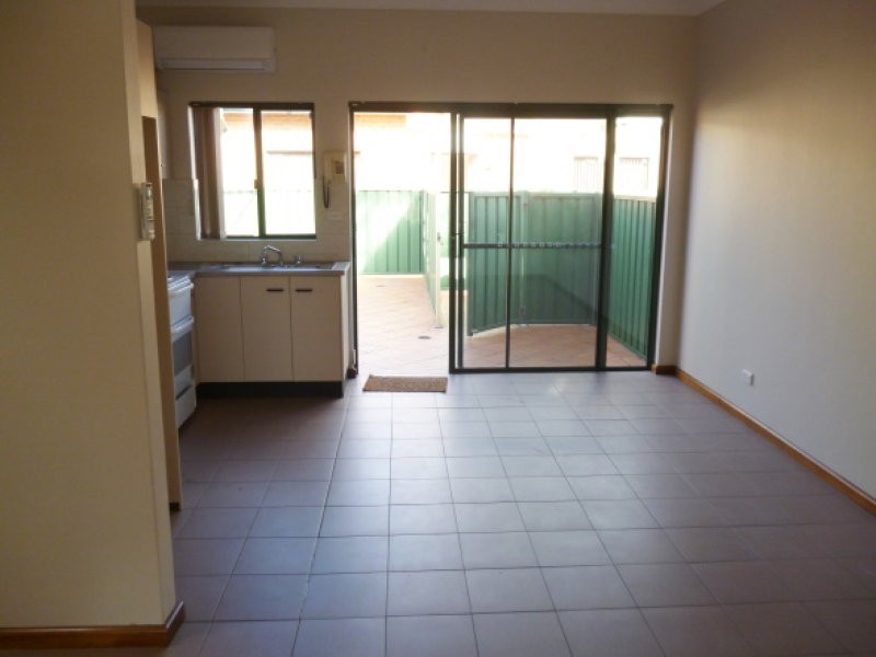 1/5 MacArthur Avenue, Revesby NSW 2212