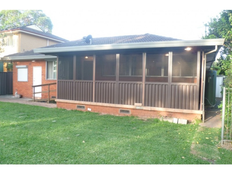 15 Raleigh Road, Milperra NSW 2214