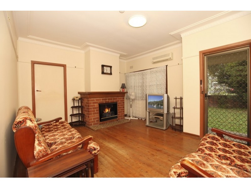 110 Lambeth Street, Panania NSW 2213