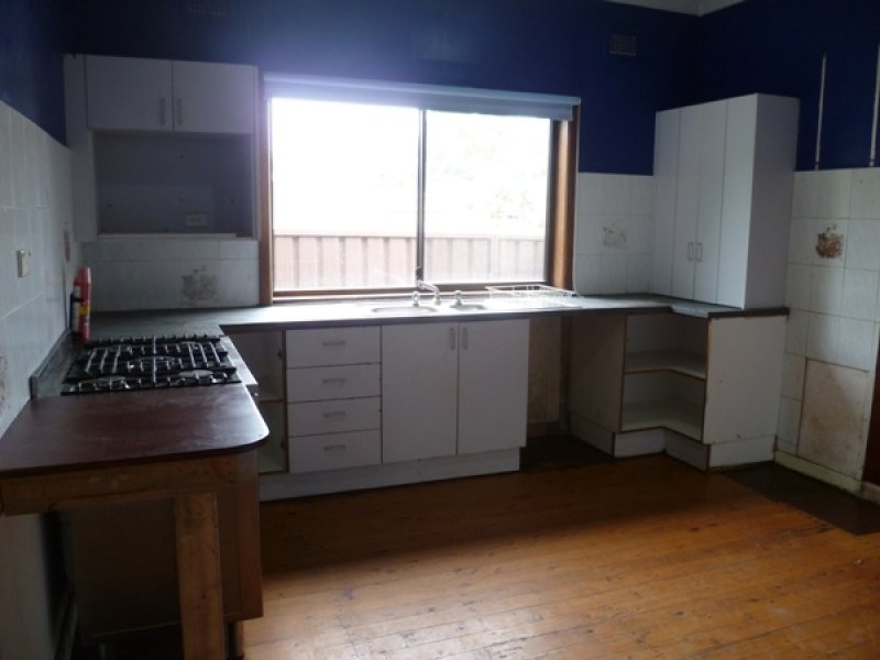 30 Freda Street, Picnic Point NSW 2213