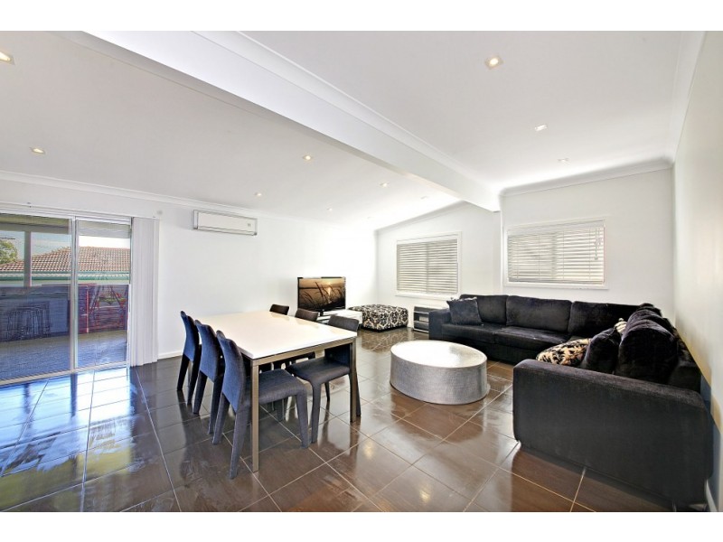 11 Greenway Parade, Revesby NSW 2212