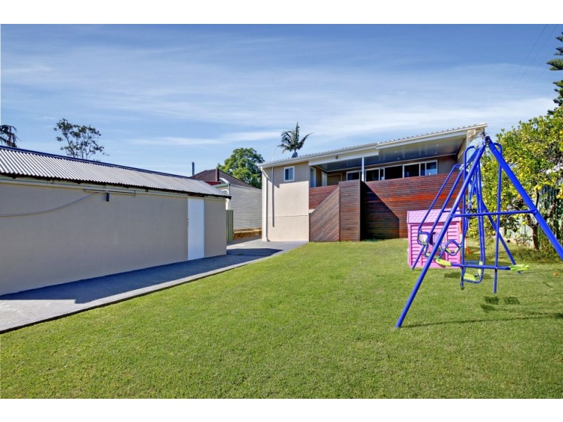 11 Greenway Parade, Revesby NSW 2212