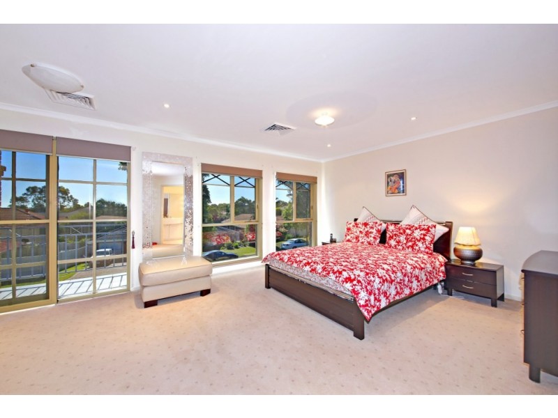 17 Pelorus Avenue, Voyager Point NSW 2172